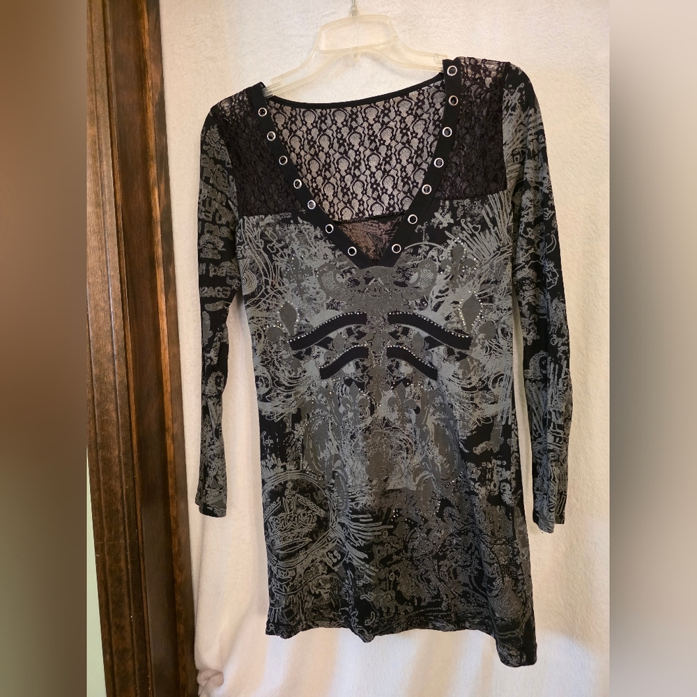 Chic Black and Gray Patterned Long Sleeve Top With Crystals On The Front